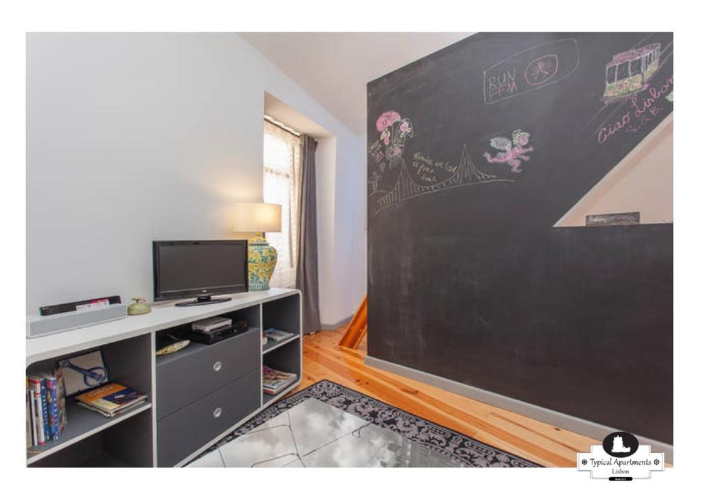 Typical Apartment Lisbon Luaran gambar